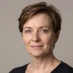 Студентка Мефи Вуз Мария Соколова проходит обучение по программе высшего образования в сфере корпоративных финансов